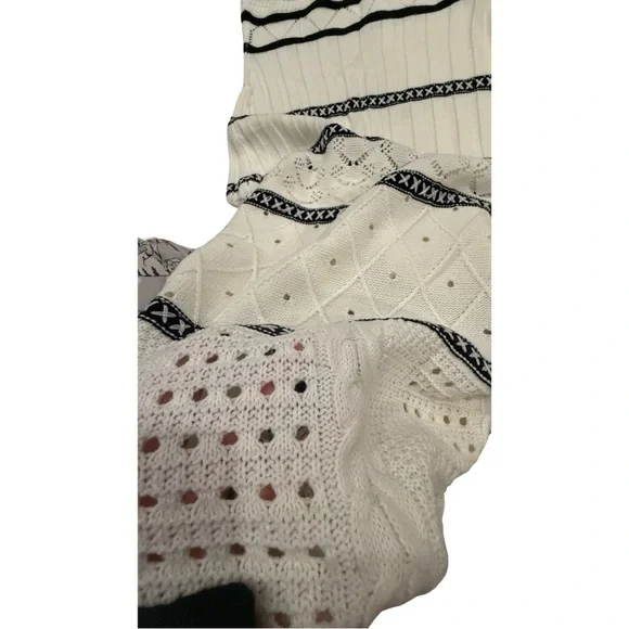 Elegant Cream and Black Knit Dress - Picture 8 of 16